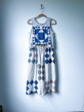 Load image into Gallery viewer, One-of-a-Kind: Duck and Ducklings Quilt Top Turnaround Tank (S)