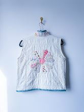 Load image into Gallery viewer, One-of-a-Kind: Dresden Plate Quilt Vest (XS-M)