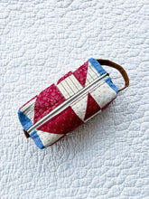 Load image into Gallery viewer, One-of-a-Kind: Cat&#39;s Cradle Travel Pocket (Waterproof Lined)
