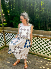 Load image into Gallery viewer, One-of-a-Kind: Chimney Sweep Quilt Top Turnaround Tank (M/L)