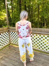 Load image into Gallery viewer, One-of-a-Kind: Vintage Pineapple Tablecloth Easy Pant (S/M)