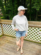 Load image into Gallery viewer, One-of-a-Kind: Vintage 'BREAD' Sweatshirt