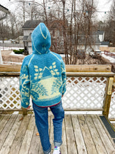 Load image into Gallery viewer, One-of-a-Kind: Ukrainian Floral Wool Blanket Hooded Flora Jacket (M)