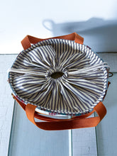 Load image into Gallery viewer, One-of-a-Kind: Star Block Project Bag (with detachable strap)