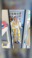 Load image into Gallery viewer, One-of-a-Kind: Vintage Linen Tablecloth Easy Pant (S)