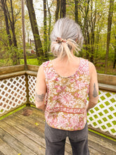 Load image into Gallery viewer, One-of-a-Kind: April Cornell Tablecloth Turnaround Tank (M)