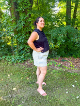 Load image into Gallery viewer, One-of-a-Kind: Linen Easy Short L/XL