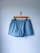 Load image into Gallery viewer, One-of-a-Kind: Plaid Shirting Easy Short L/XL