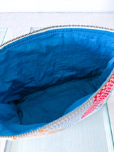 Load image into Gallery viewer, One-of-a-Kind: Dresden Plate Zip Pouch
