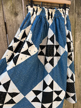 Load image into Gallery viewer, One-of-a-Kind: Aunt Eliza’s Star Quilt Top Skirt (S)
