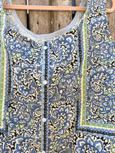 Load image into Gallery viewer, One-of-a-Kind: April Cornell Paisley Floral Tablecloth Pearl Snap Tank (L)
