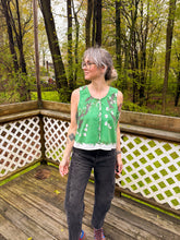 Load image into Gallery viewer, One-of-a-Kind: Vintage Floral Tablecloth Pearl Snap Tank (M)
