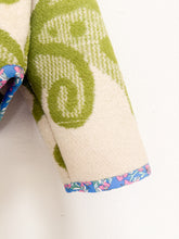 Load image into Gallery viewer, One-of-a-Kind: Green Ukrainian Blanket Flora Jacket (S)
