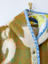 Load image into Gallery viewer, One-of-a-Kind: Deep Green and Orange Floral Burst Ukrainian Blanket Hooded Flora Jacket (L)
