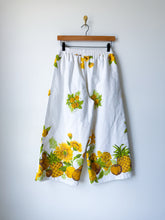 Load image into Gallery viewer, One-of-a-Kind: Vintage Pineapple Tablecloth Easy Pant (S/M)
