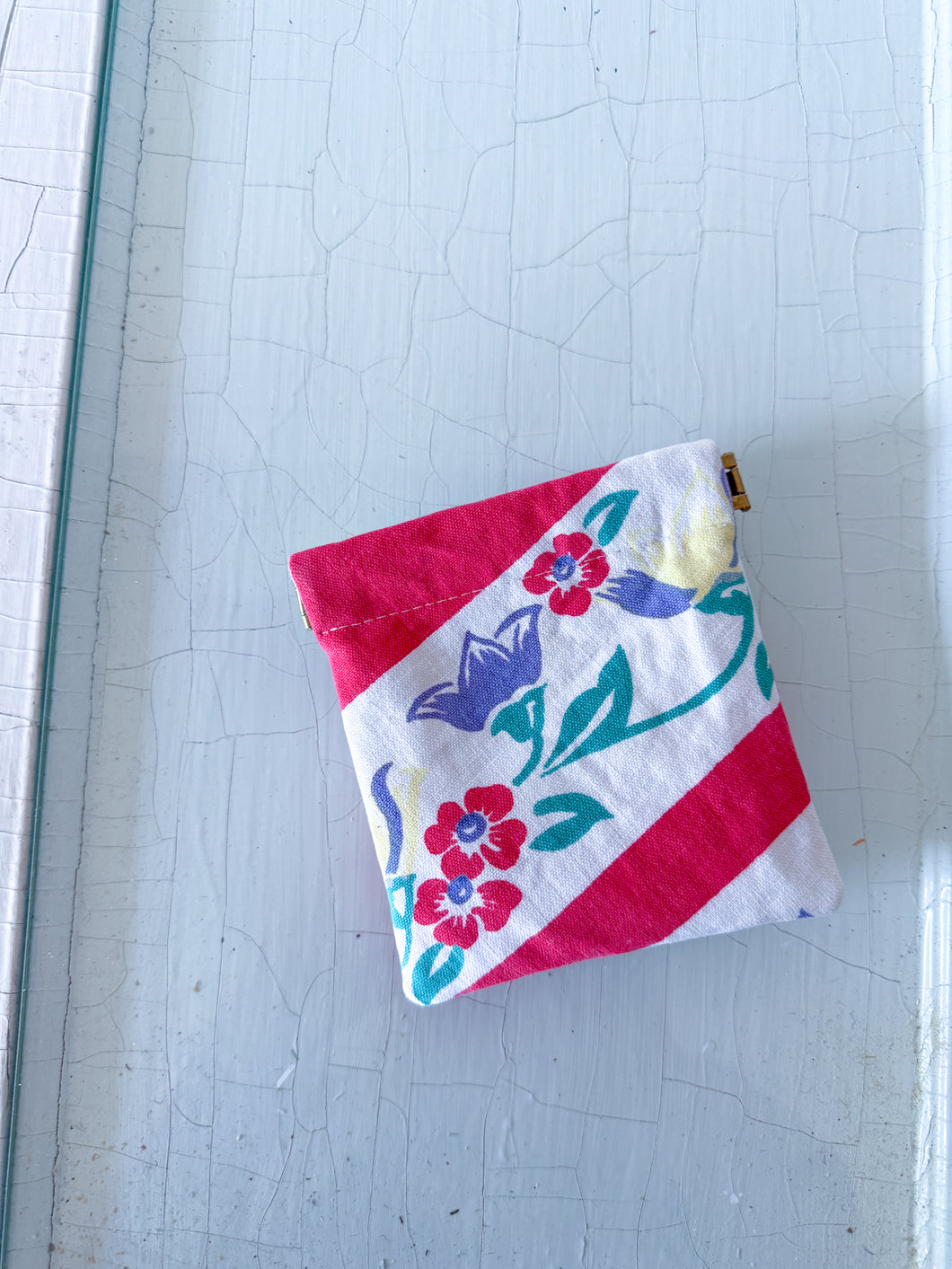 One-of-a-Kind: Vintage Floral Tablecloth Pinch Pocket