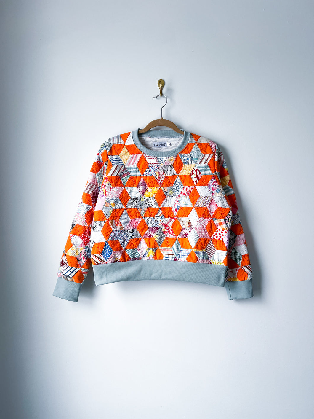 One-of-a-Kind: Hexagonal Star Quilt Pullover (L)