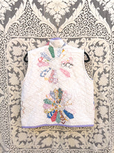 Load image into Gallery viewer, One-of-a-Kind: Dresden Plate Vest (S)
