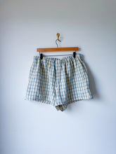 Load image into Gallery viewer, One-of-a-Kind: Linen Easy Short L/XL
