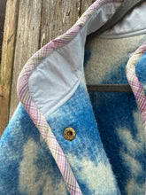 Load image into Gallery viewer, One-of-a-Kind: Blueberry Floral Ukrainian Blanket Flora Jacket (M)

