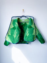Load image into Gallery viewer, One-of-a-Kind: Jungle Leaves Ukrainian Blanket Flora Jacket (M)
