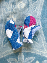 Load image into Gallery viewer, One-of-a-Kind: Indigo Churn Dash Quilt Mittens (M)
