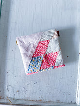 Load image into Gallery viewer, One-of-a-Kind: Lone Star Pinch Pocket
