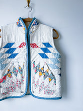 Load image into Gallery viewer, One-of-a-Kind: Floral Lone Star Quilt Vest (XS/S/M)
