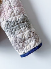 Load image into Gallery viewer, Bow Tie Hooded Flora Jacket (M)
