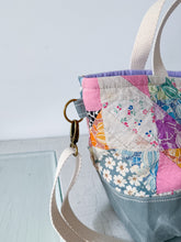 Load image into Gallery viewer, One-of-a-Kind: Ocean Waves Project Bag (with detachable strap)
