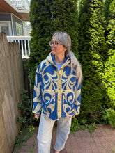 Load image into Gallery viewer, One-of-a-Kind: Blue Seashell Ukrainian Blanket Hooded Flora Jacket (L)
