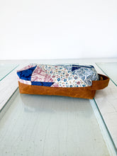 Load image into Gallery viewer, One-of-a-Kind: Silent Star Waterproof-lined Travel Bag
