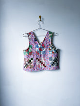 Load image into Gallery viewer, One-of-a-Kind: Arkansas Crossroads QUILT TOP Turnaround Tank (S)
