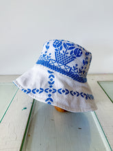 Load image into Gallery viewer, One-of-a-Kind: Vintage Tablecloth Bucket Hat (Adult S/M) #3
