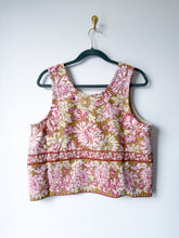 Load image into Gallery viewer, One-of-a-Kind: April Cornell Tablecloth Turnaround Tank (M)
