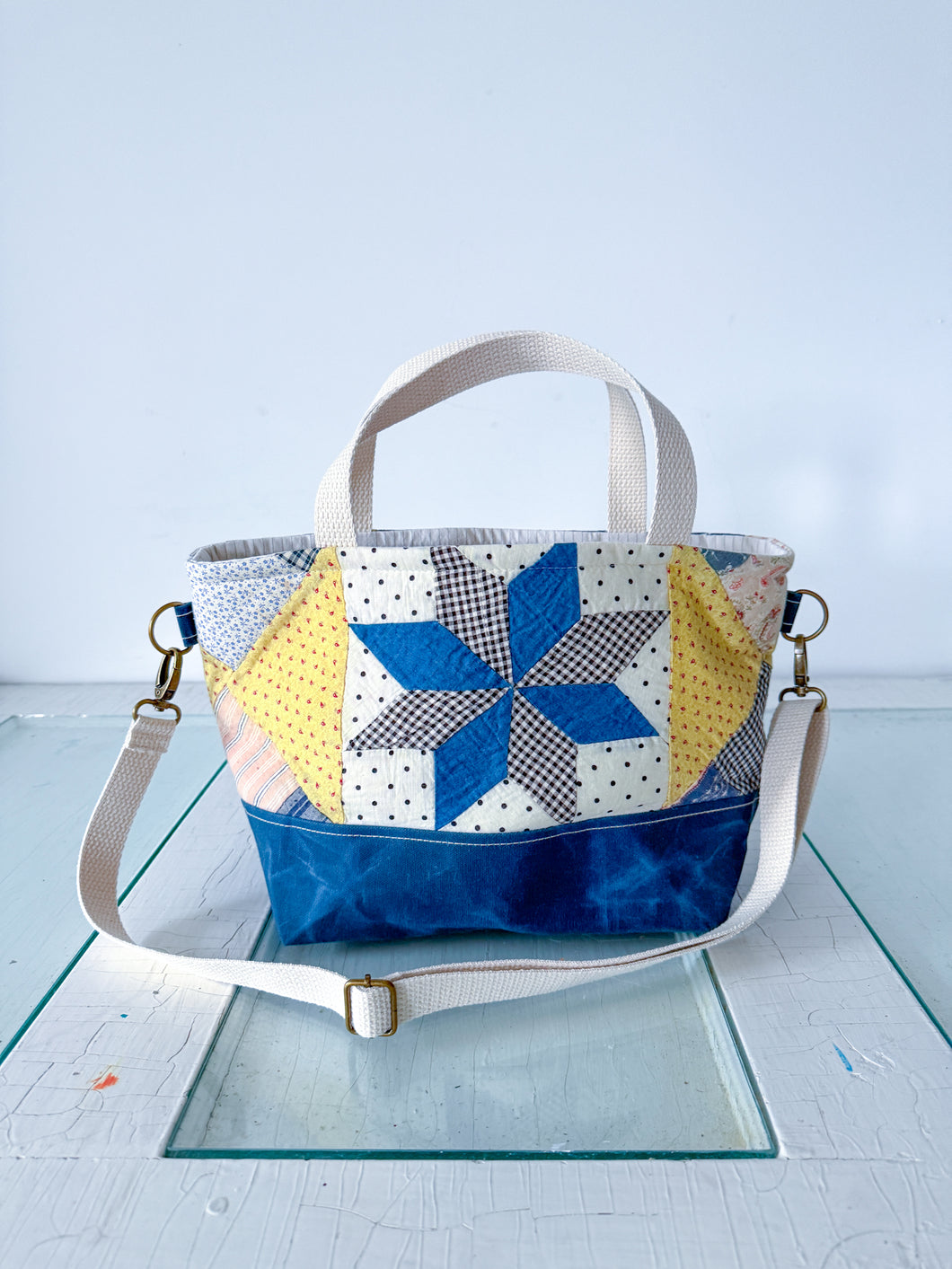 One-of-a-Kind: Eight Point Star Project Bag (with detachable strap)