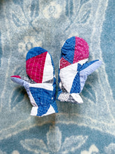 Load image into Gallery viewer, One-of-a-Kind: Indigo Churn Dash Quilt Mittens (M)
