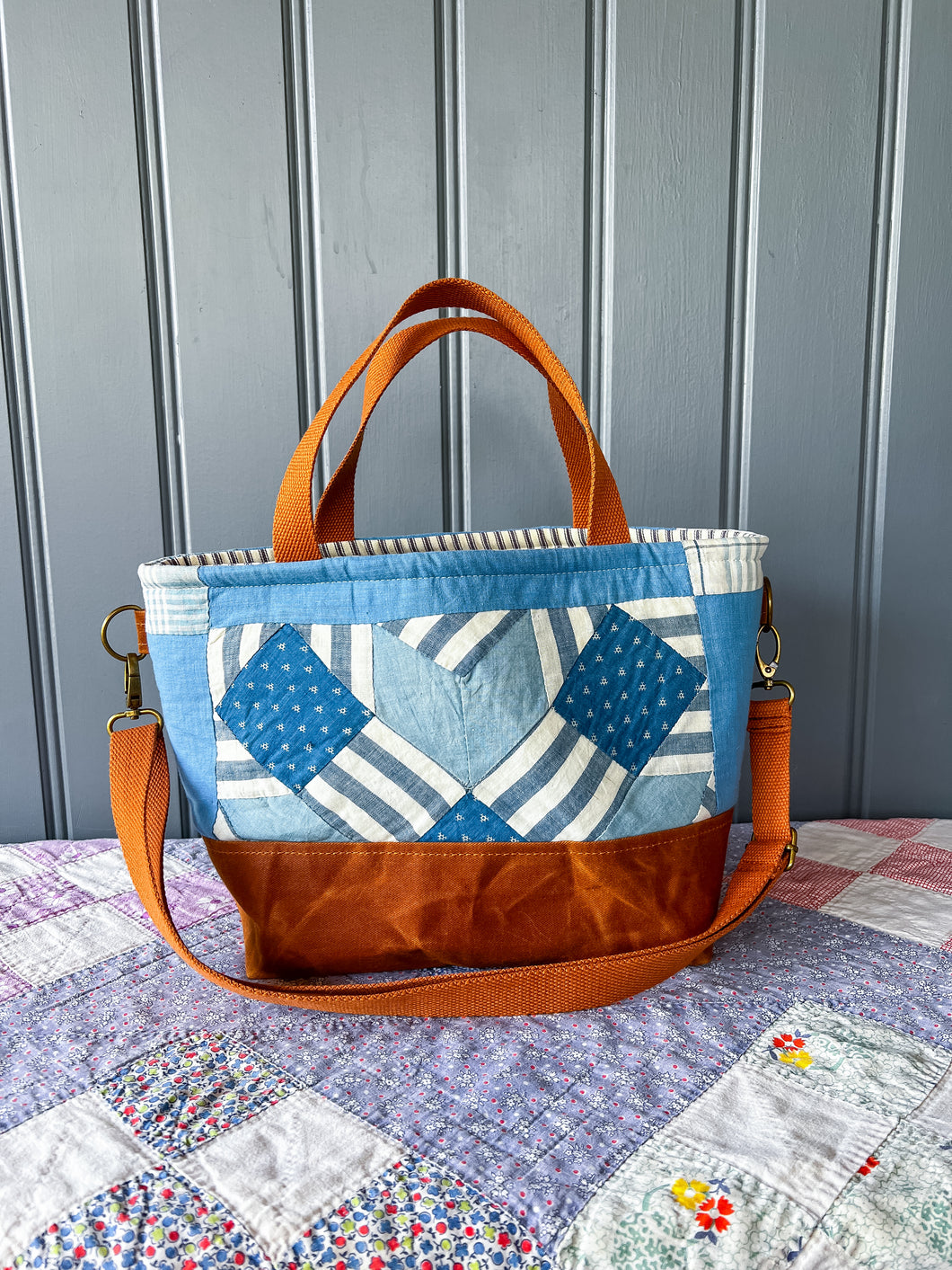 One-of-a-Kind: Joy Bells Project Bag (with detachable strap)