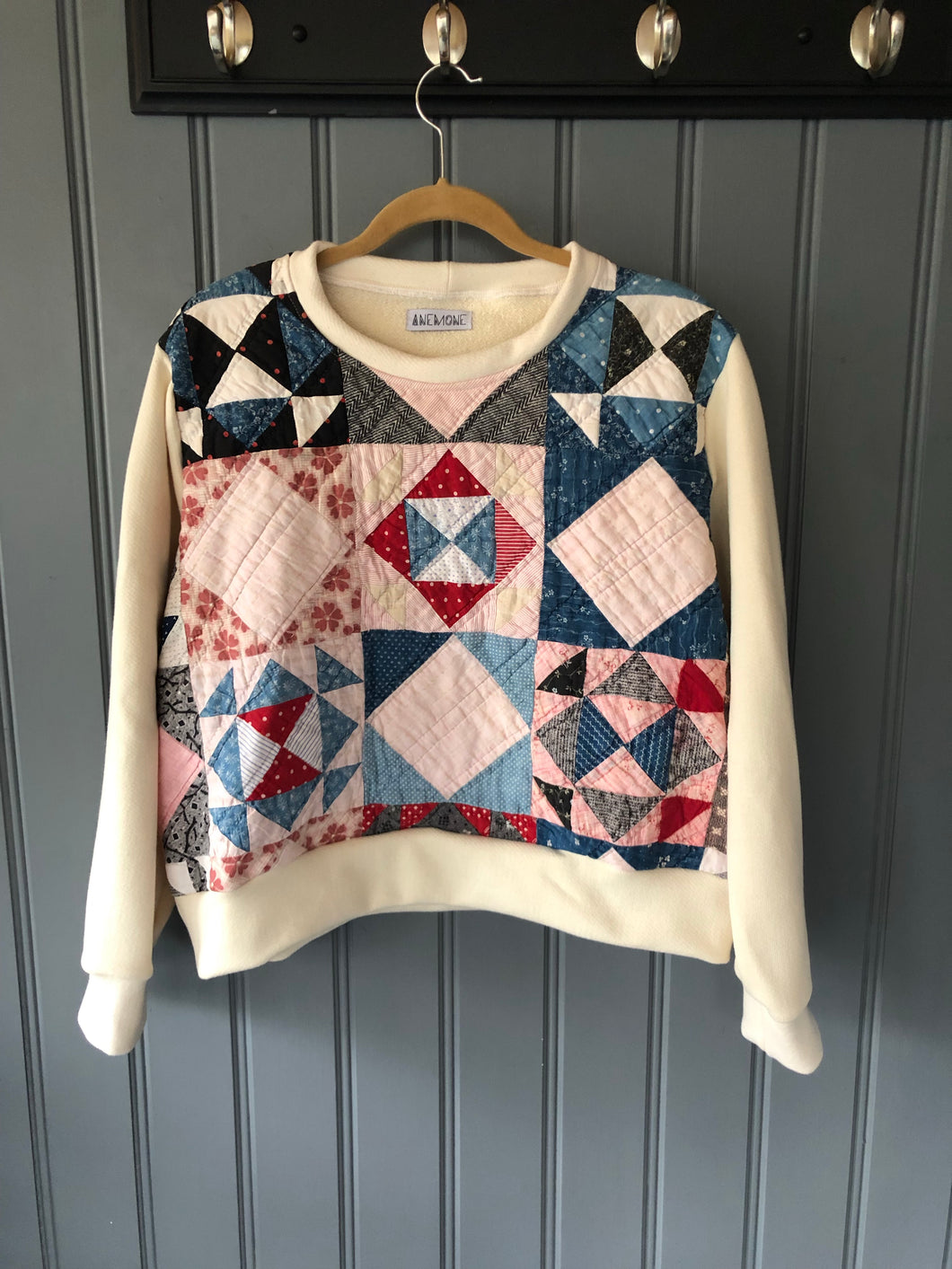 One-of-a-Kind: Hourglass and Diamond French Terry Pullover (XL)